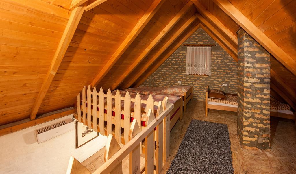 Holiday Home Jazacka Bajka Vrdnik Exterior foto
