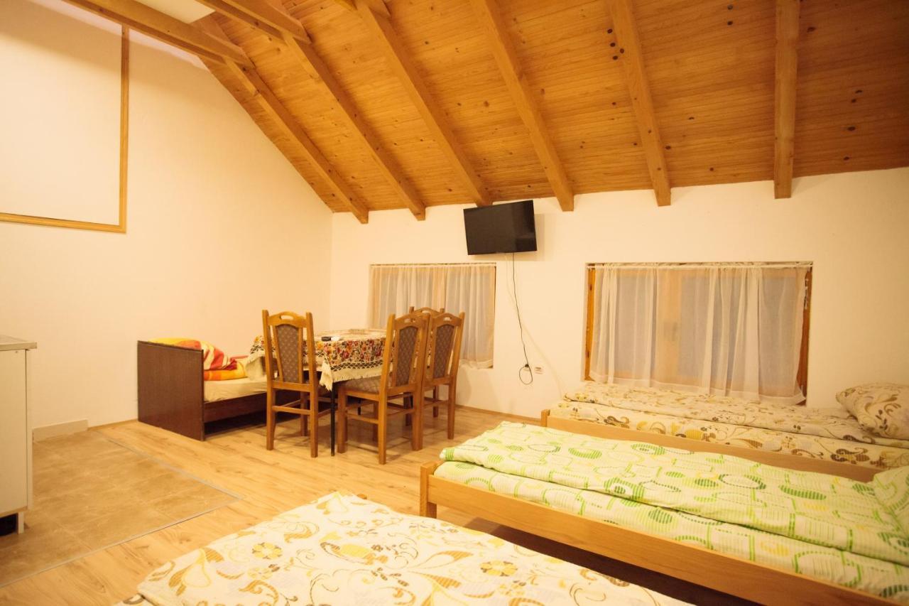 Holiday Home Jazacka Bajka Vrdnik Exterior foto