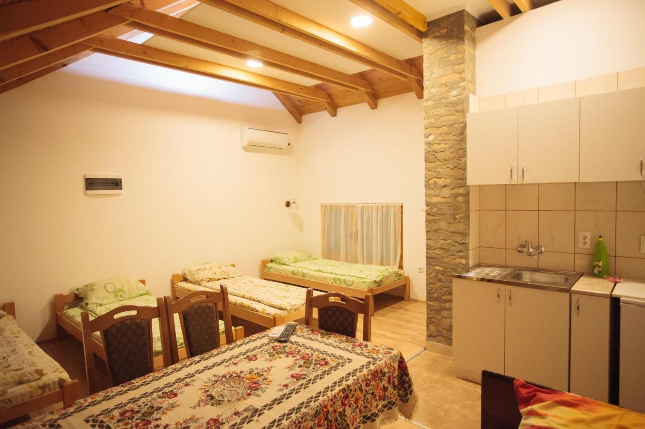Holiday Home Jazacka Bajka Vrdnik Exterior foto